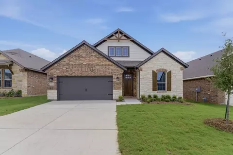 3510 Helena St, Gainesville, TX 76240