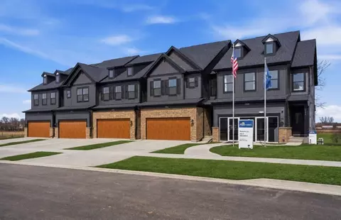Exterior - 2816 Preserve Cir, Aurora, IL 60502 photo 3 of 4