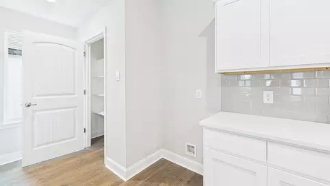 Entry Way - 206 High Ridge Rd, Duson, LA 70529 photo 1 of 5