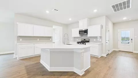 Kitchen - 206 High Ridge Rd, Duson, LA 70529 photo 3 of 11