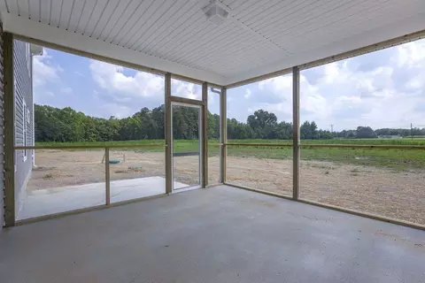 Exterior - 234 Hall Rd, Hampton, VA 23664 photo 4 of 16