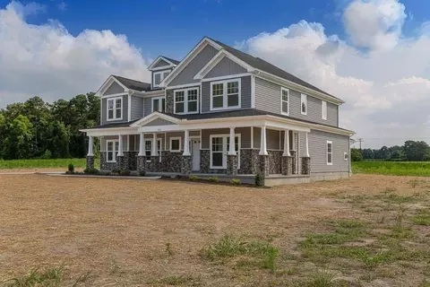 Exterior - 234 Hall Rd, Hampton, VA 23664 photo 3 of 16