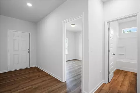 Entry Way - 84 Willow Cir, Rock Spring, GA 30739 photo 2 of 14