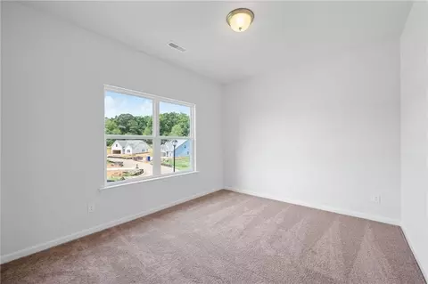 Bedroom - 84 Willow Cir, Rock Spring, GA 30739 photo 5 of 22