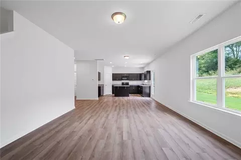 Living - 84 Willow Cir, Rock Spring, GA 30739 photo 2 of 11