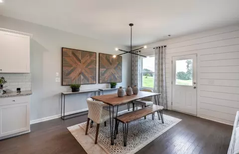 Dining - 150 Wimberly Ln, Easley, SC 29642 photo 2 of 3