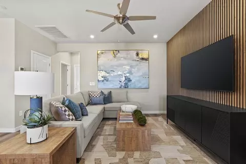 Living - 334 Ukelele Pl, Henderson, NV 89015 photo 1 of 2