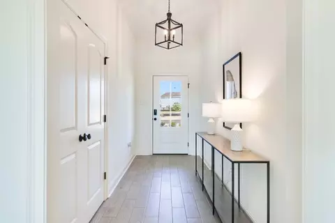 Entry Way - Pencarrow Circle, Ocean Springs, MS 39564 photo 1 of 2
