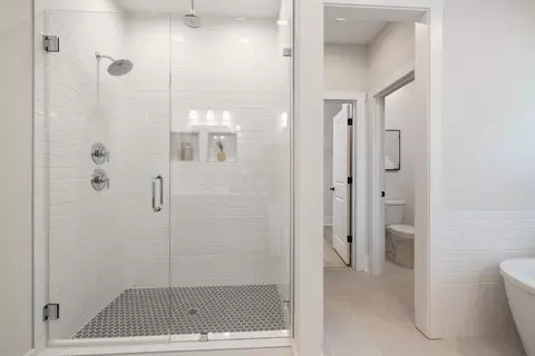 Bath - 4612 Monterrico Dr, Lancaster, SC 29720 photo 3 of 8