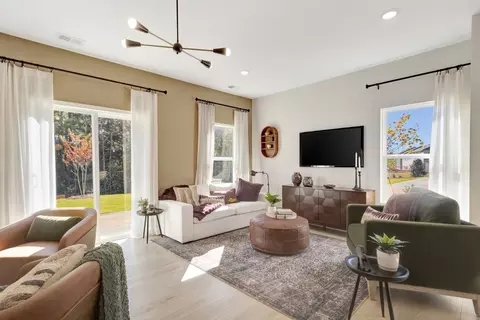 Living - 1655 Guthrie St, York, SC 29745 photo 1 of 2