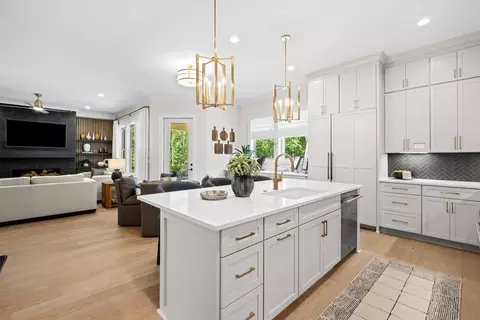 Kitchen - 3410 Commander Cv #STE B5, Suwanee, GA 30024 photo 1 of 2