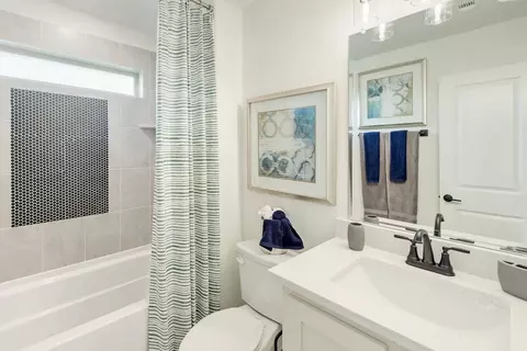 Bath - 809 Twin Pine Ct, Anna, TX 75409 photo 5 of 7