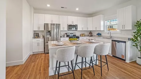 Kitchen - 300 Cookie Loop, Johnson City, TN 37615 photo 3 of 7