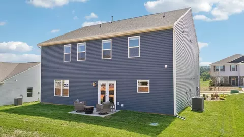 Exterior - 300 Cookie Loop, Johnson City, TN 37615 photo 6 of 8