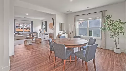 Dining - 300 Cookie Loop, Johnson City, TN 37615 photo 4 of 7