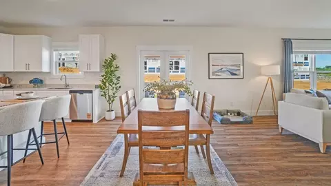 Dining - 300 Cookie Loop, Johnson City, TN 37615 photo 7 of 7
