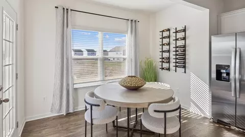 Dining - 300 Cookie Loop, Johnson City, TN 37615 photo 1 of 7