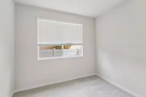 Bedroom - 9543 Hannah Way, Riverside, CA 92503 photo 1 of 17