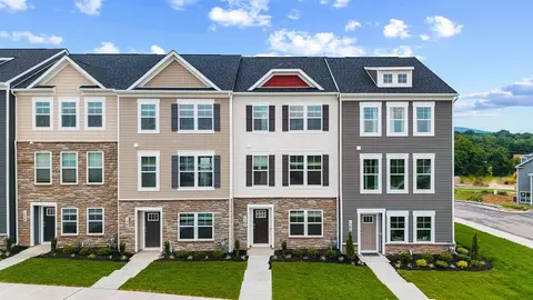 Exterior - 1560 Bentstalk Dr, Frederick, MD 21702 photo 4 of 6