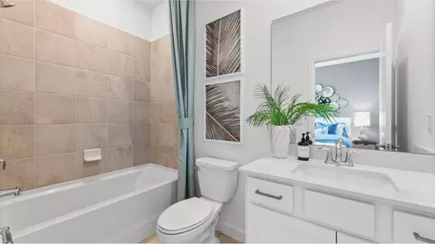 Bath - 19271 Gentry Pl, Estero, FL 33928 photo 3 of 5