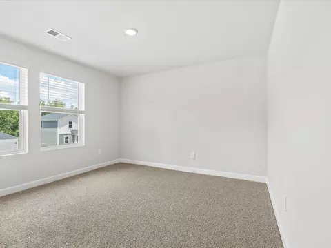Bedroom - 515 Hadlow St, Greer, SC 29651 photo 5 of 10