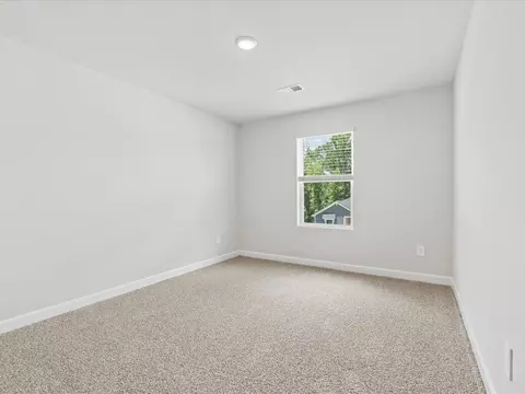 Bedroom - 515 Hadlow St, Greer, SC 29651 photo 3 of 10