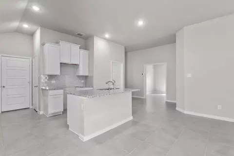 Entry Way - 13510 Playa Ave, Von Ormy, TX 78073 photo 2 of 5