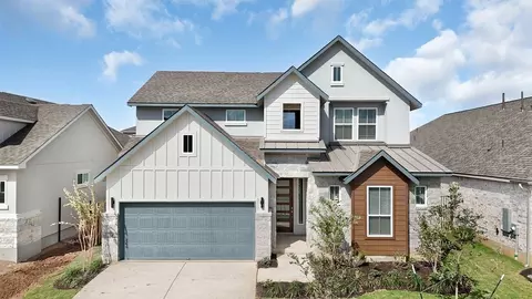 313 W Faulkner St, Liberty Hill, TX 78642