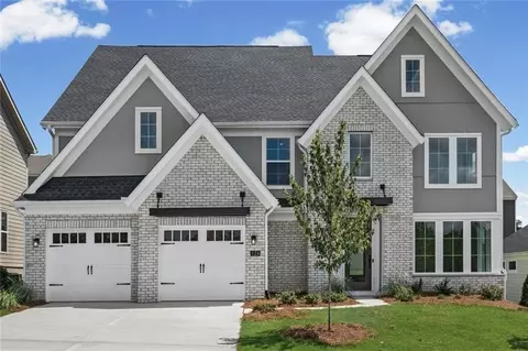 124 Kerr Dr, Hoschton, GA 30548