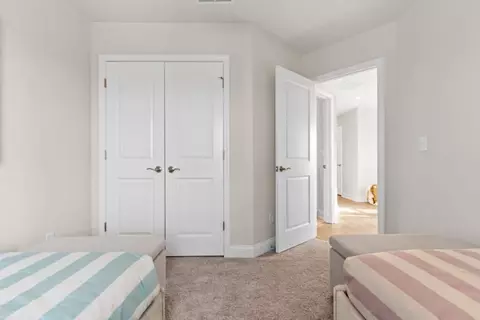 Entry Way - 5909 Leesville Rd, Durham, NC 27703 photo 5 of 6