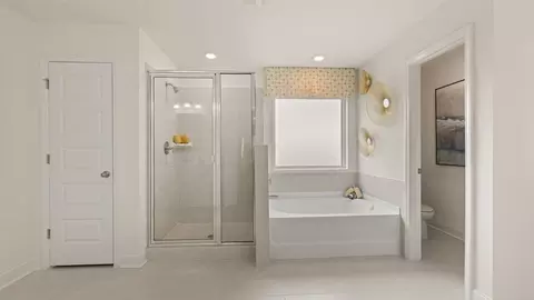 Bath - 1625 Bernard Ct, Hampton, GA 30228 photo 7 of 7
