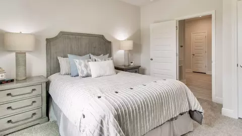 Bedroom - 5628 Thatcher Rd, Crestview, FL 32539 photo 12 of 12