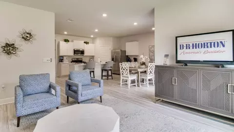 Entry Way - 5628 Thatcher Rd, Crestview, FL 32539 photo 1 of 3