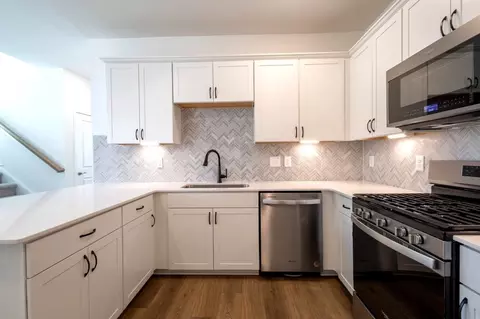 Kitchen - 502 Midsummer St, Aberdeen, NC 28315 photo 7 of 9