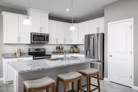 Kitchen - 1981 Quail Fields Cir, Winter Haven, FL 33884 photo 1 of 5