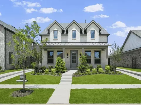 1920 Holland Dr, Van Alstyne, TX 75495