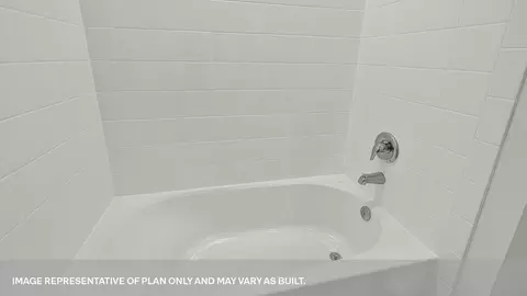 Bath - 430 Denali Dr, Kyle, TX 78640 photo 2 of 6