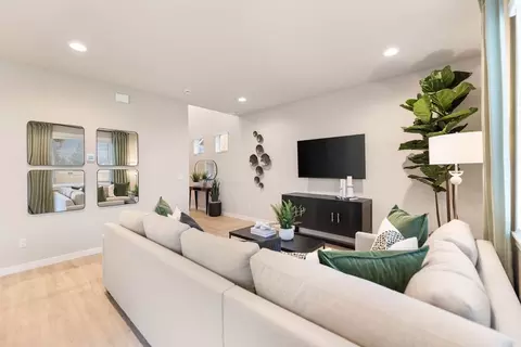 Living - 1200 S 32nd Ave, Cornelius, OR 97113 photo 1 of 4