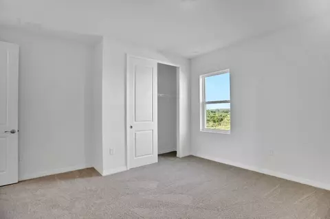 Bedroom - 7819 Glen Lily Pl, Parrish, FL 34219 photo 4 of 12