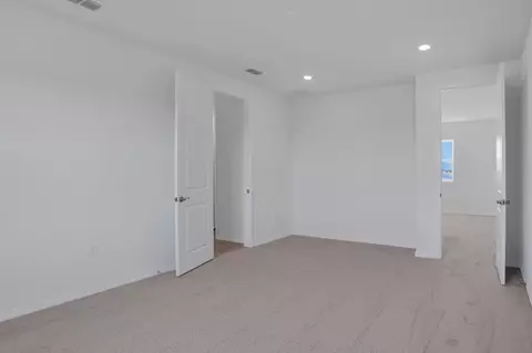 Bedroom - 7819 Glen Lily Pl, Parrish, FL 34219 photo 5 of 12