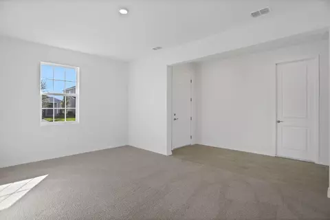 Living - 7819 Glen Lily Pl, Parrish, FL 34219 photo 6 of 9