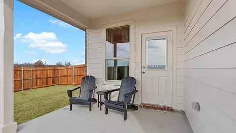 Exterior - 924 Traction Trl, Cleburne, TX 76031 photo 5 of 5