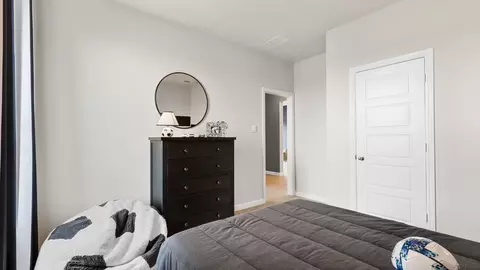 Bedroom - 924 Traction Trl, Cleburne, TX 76031 photo 12 of 13