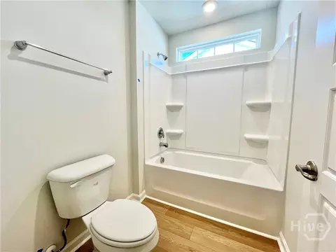 Bath - 111 Pinebury Rd, Pooler, GA 31322 photo 3 of 3