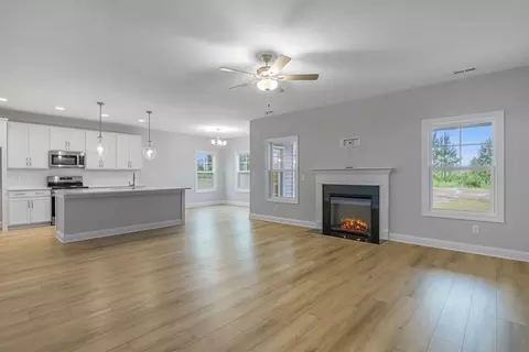 Living - 700 Long Point Rd, Vass, NC 28394 photo 4 of 17
