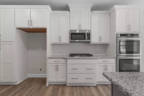 Kitchen - 700 Long Point Rd, Vass, NC 28394 photo 5 of 22