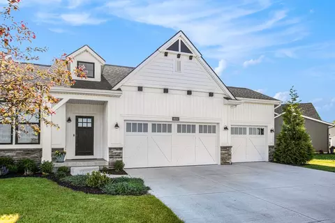 14054 Ambrosia Ave, Dewitt, MI 48820