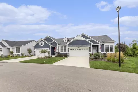Exterior - 14054 Ambrosia Ave, Dewitt, MI 48820 photo 6 of 16