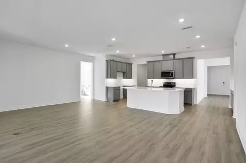 Living - 7495 Sea Manatee St, Parrish, FL 34219 photo 3 of 9