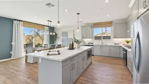 Kitchen - 41814 Chianti Ct, Palmdale, CA 93551 photo 5 of 10